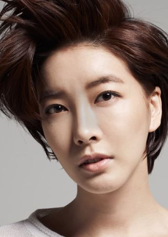 진서연 데뷔