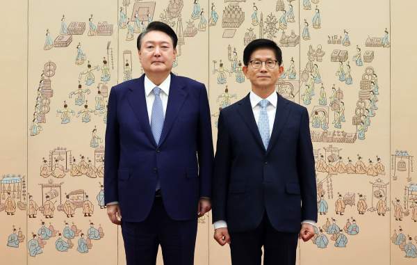 김문수 노동부장관 경력