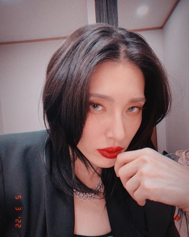 댄서 모니카