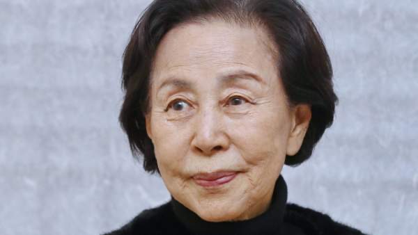 손숙 연극배우
