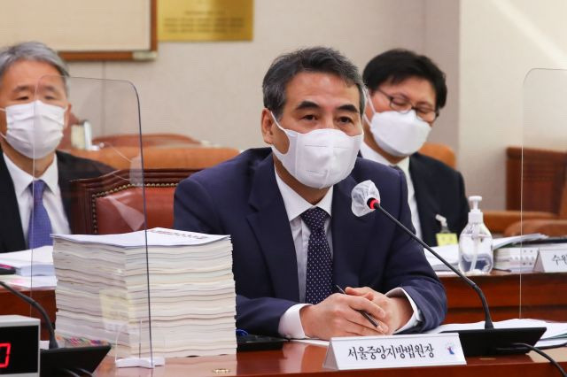 민중기 특검 프로필