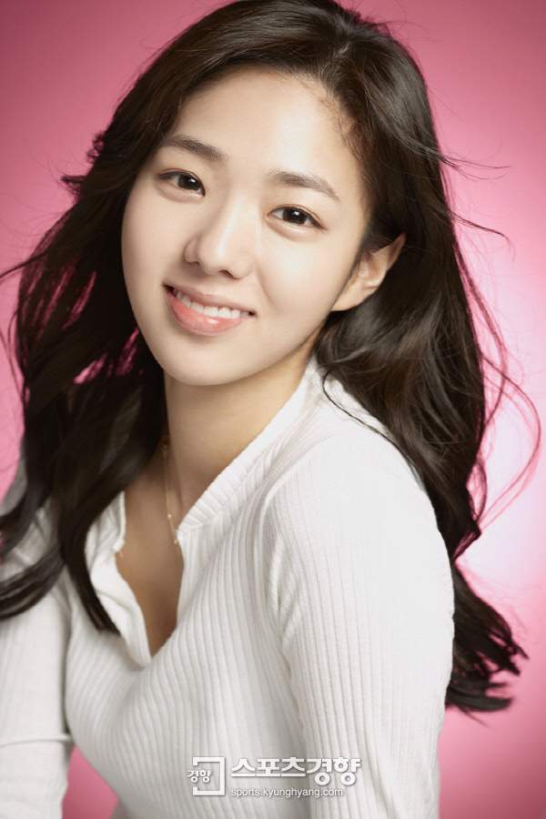 채수빈