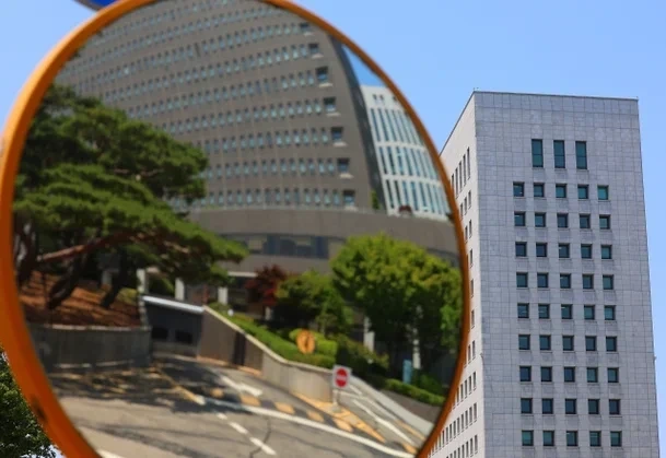 민중기 특검 임명