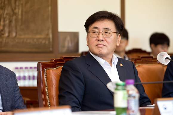 유상임 프로필