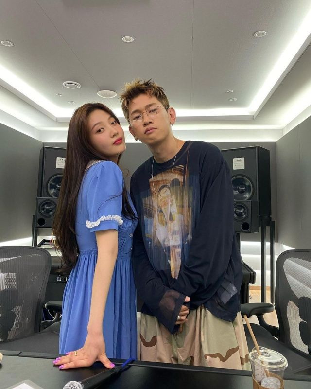 크러쉬 조이 열애