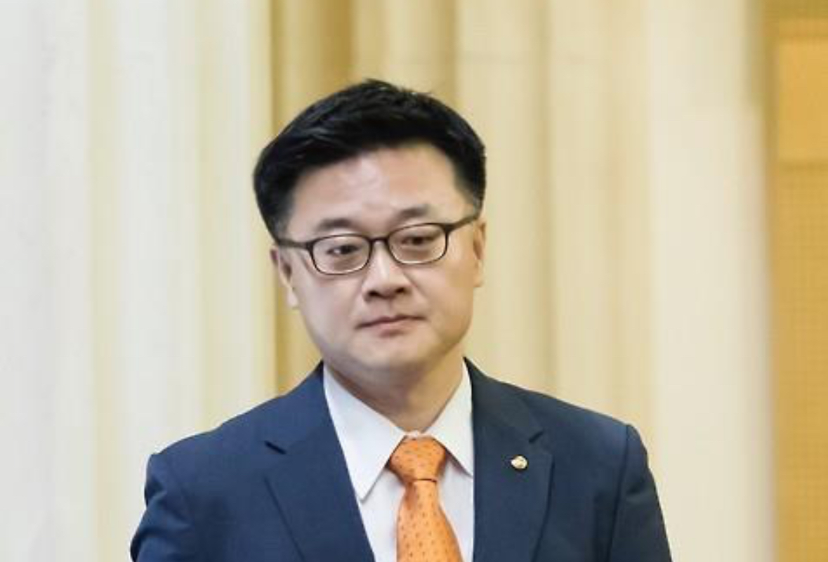 김정관 프로필