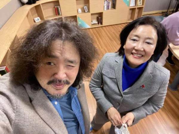 김어준 프로필