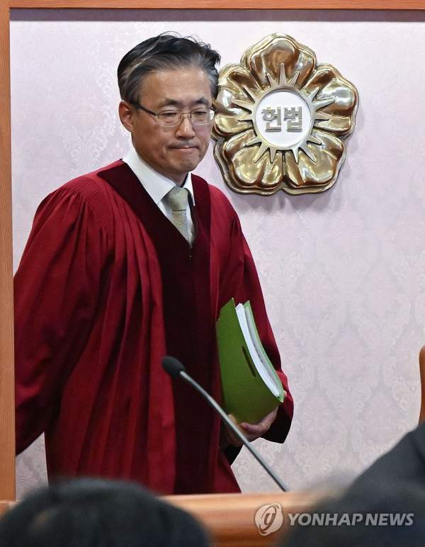 김형두 헌법재판관 윤석열 대통령 변론 재판