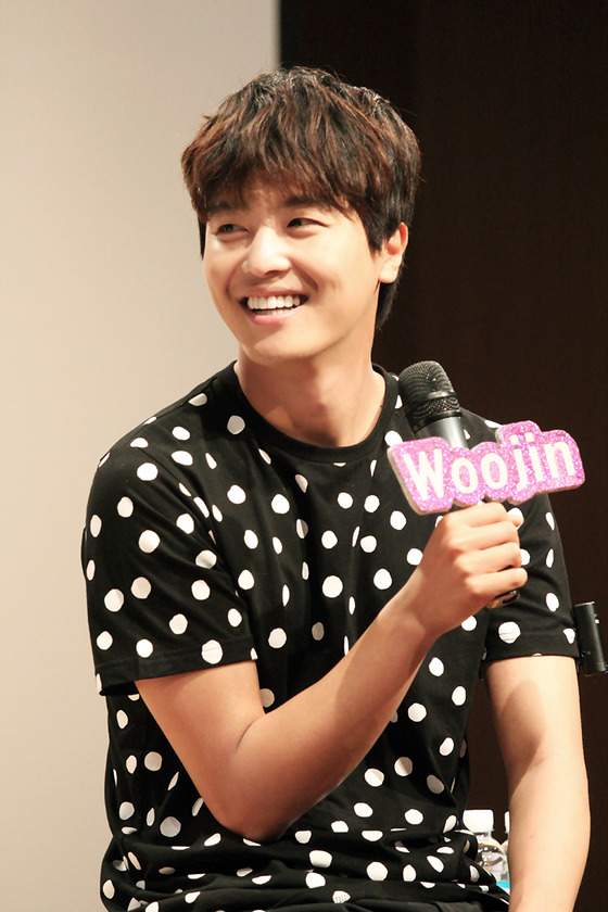 연우진