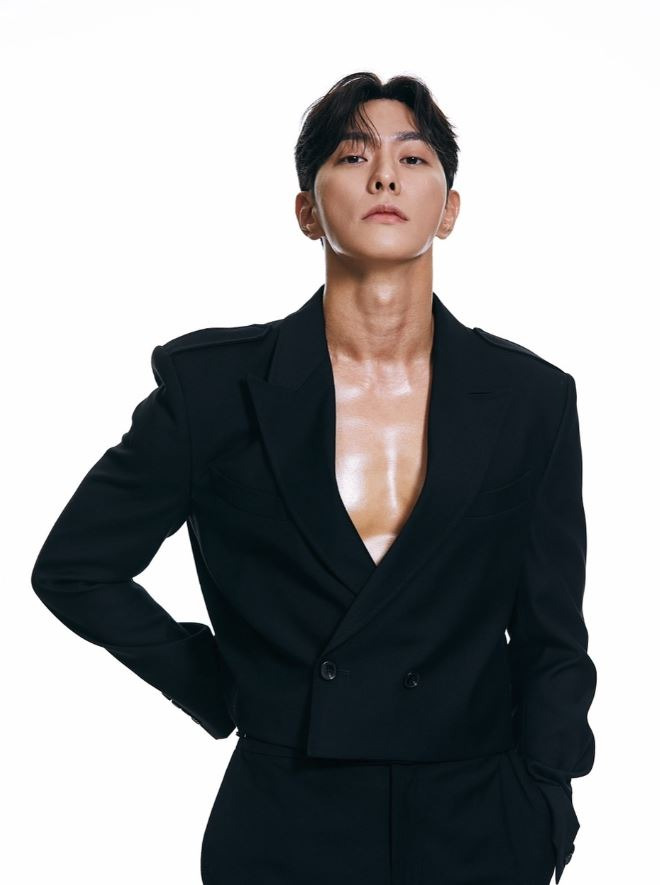 최상 프로필