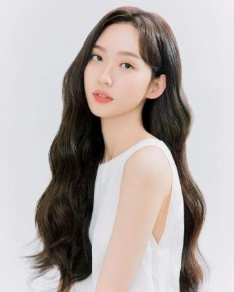배우 한지현