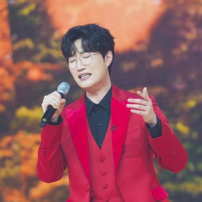 공훈 프로필