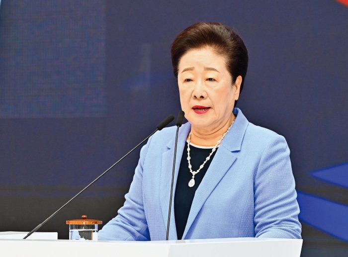 한학자 총재 비서실장 정원주 권성동 의원