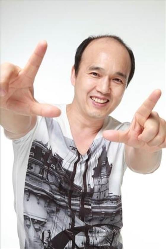 김광규