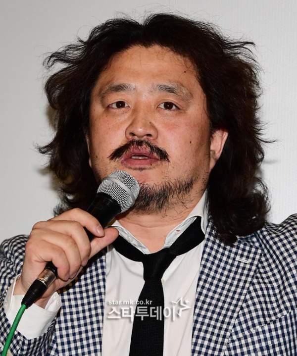 김어준 프로필