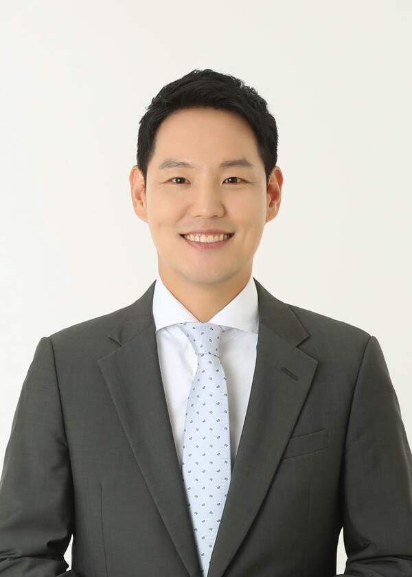 김한규 국회의원 프로필