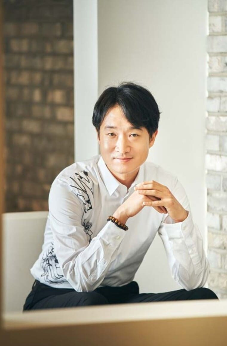 조우진 데뷔