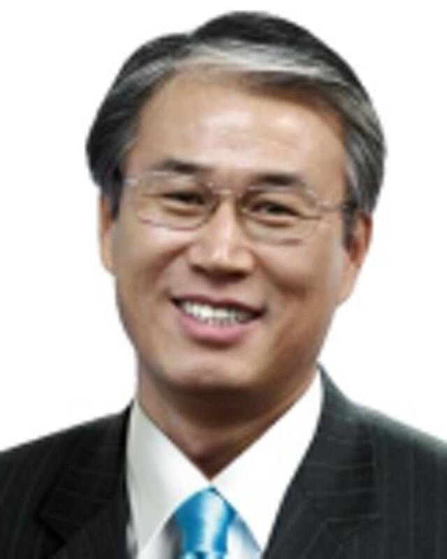 권오을 의원 국회사무총장 경력