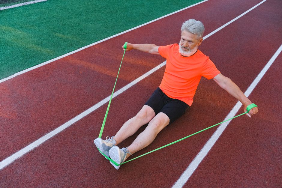 Mantener una vida saludable con ejercicios para prevenir el envejecimiento muscular