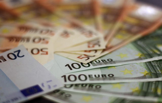 Cómo detectar billetes falsos de 50,000 wones y métodos de verificación