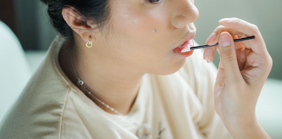 Choi Jun-hee enthüllt ihre 8-jährige Erfahrung mit Lippen-Fillern