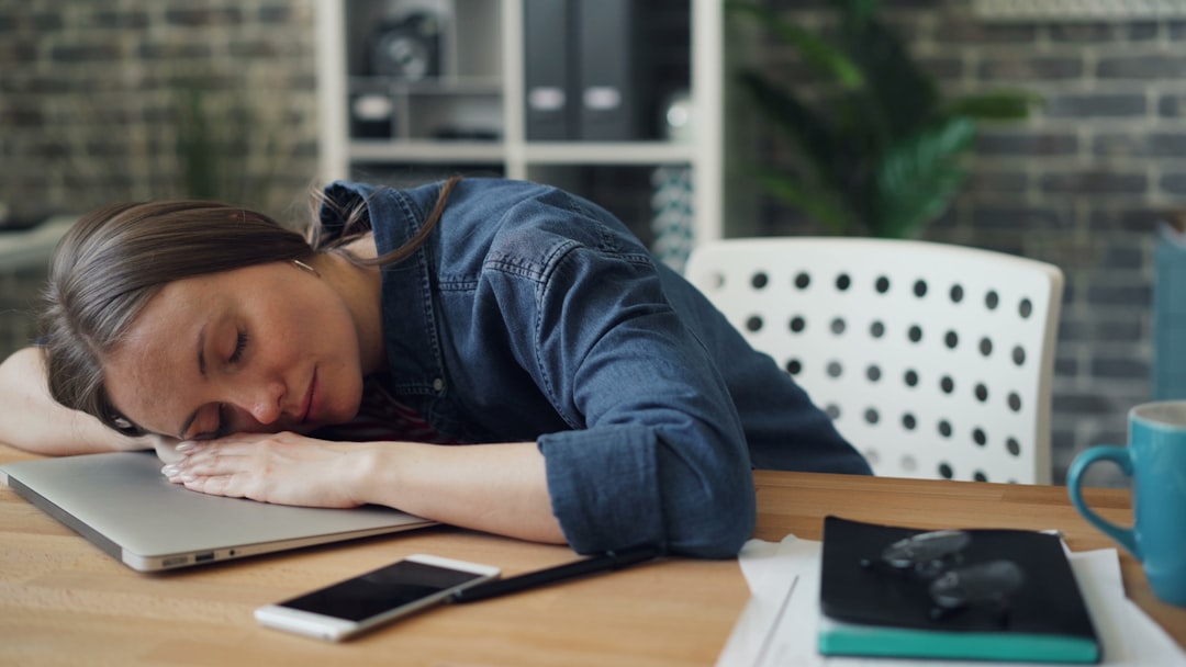 50歳以上労働者の睡眠問題とストレス